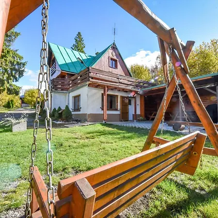 Daniela Vidiecky dom Dedinky